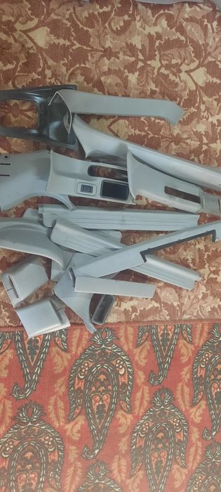 Продам пластик субару форестер  сф5