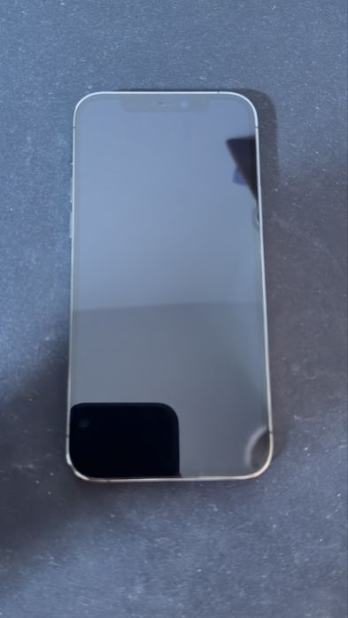 Vand iPhone 12 PRO