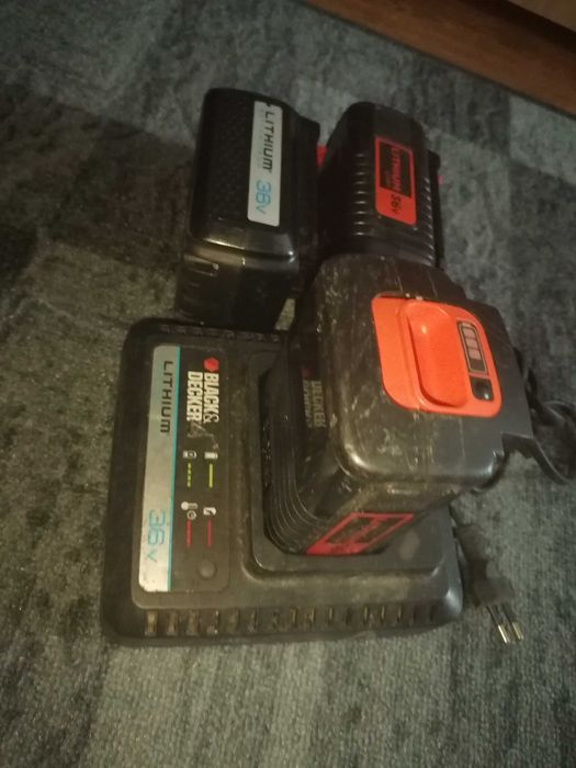 Incarcator Black&Decker si acumulator 36V import germania