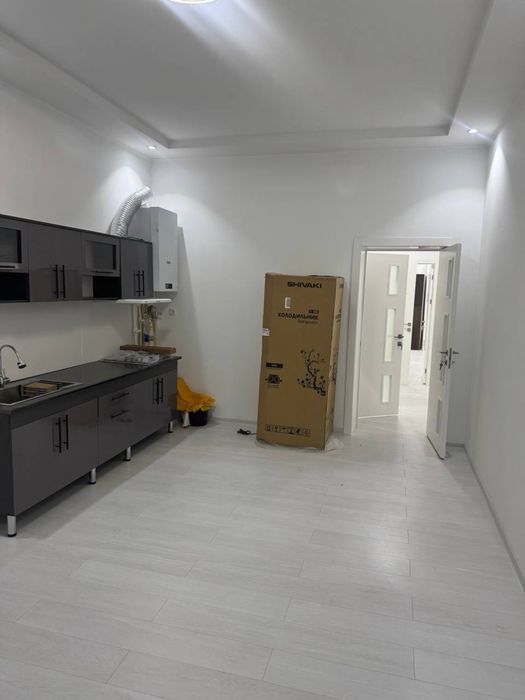 Сдается 3 ком Метро Олмос. Техника имеется