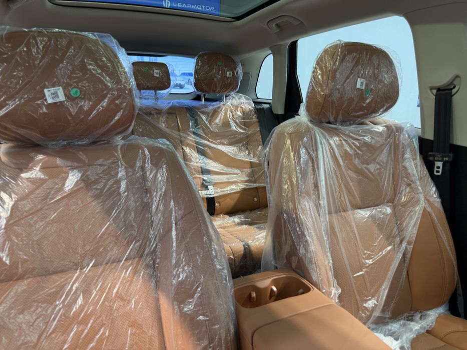 Leapmotor c10 Smart 530км 3года Гарантии!! Руссификация 2025год!!