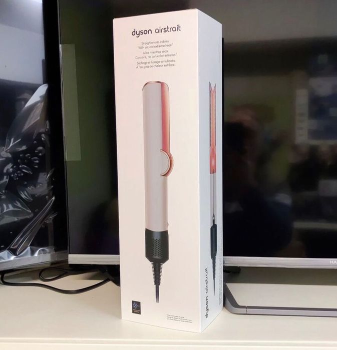 Новая модель Dyson утюжок фен 2в1  Strawberry Клубника с кейсом и без