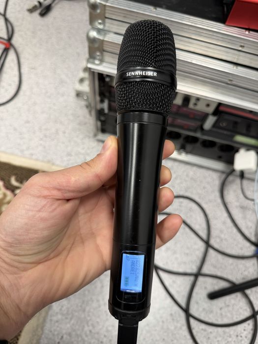 Sistem Microfon Wireless + Receiver Sennheiser ew 500 G4 945 DW Band