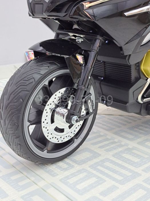 Детский мотоцикл Kawasaki 12V | 3–8 лет, музыка и пульт управления