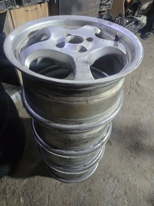 Продам титанки на ваз размер 15
