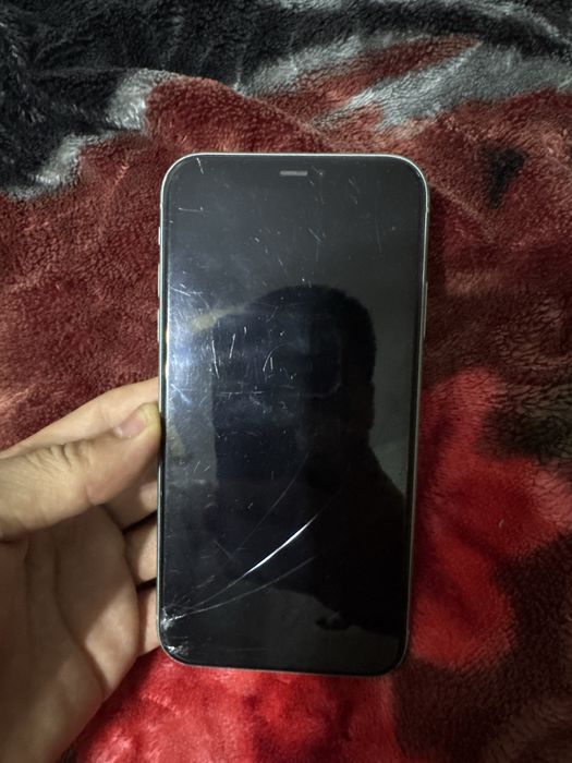 Iphone 11/128/72