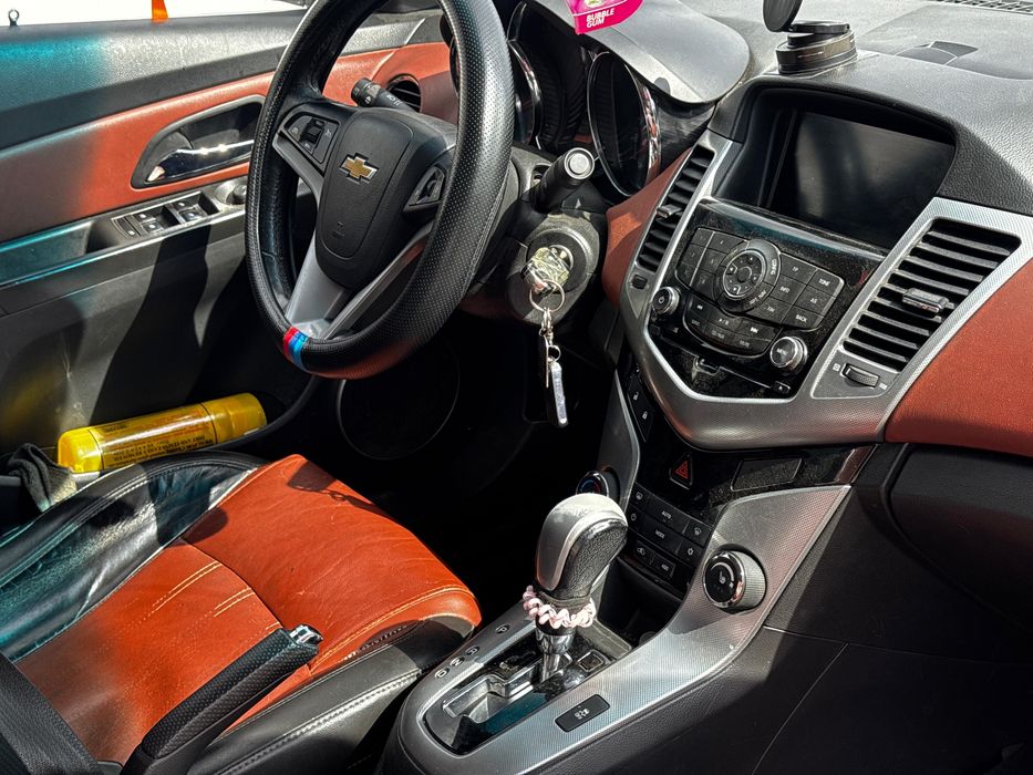 Chevrolet Cruze 2012 1.8 Акпп