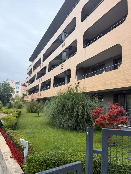 Продава се Тристаен апартамент в Варна, Бриз - 74 кв.м за 2771 €/кв.м - Снимка #11