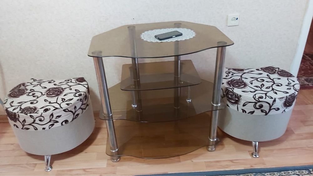 Мебель отдам даром