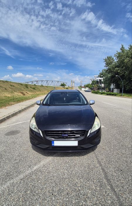Volvo V60 R-Design 1.6 T4 Benzină 179 CP - 2012