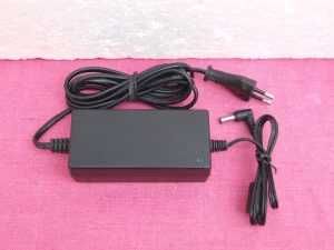 Alimentator  laptop/imprimanta sau orice altceva