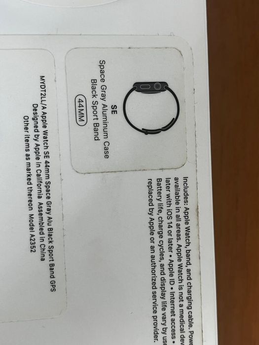 Часы Apple Watch SE 44mm Space Gray