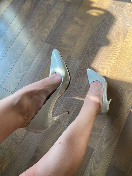 Pantofi Marelbo lac nude