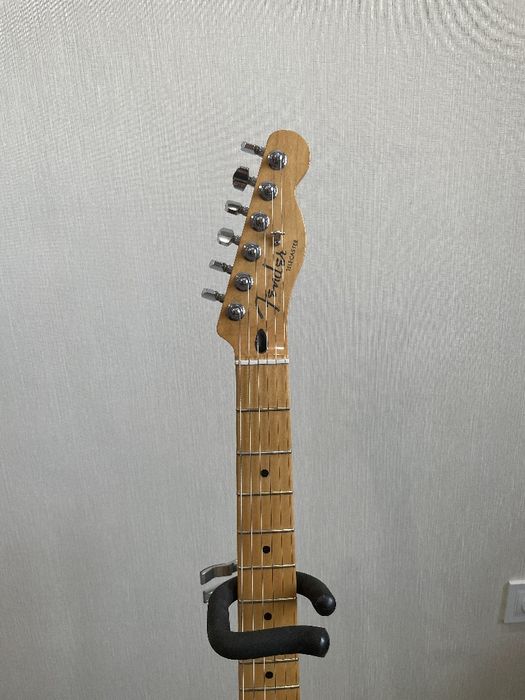 Fender player telecaster plus