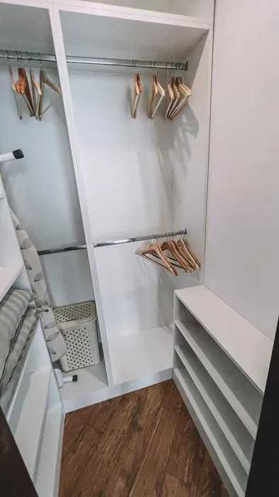 Дава се под наем Двустаен апартамент в София, Оборище - 70 кв.м за 612 € - Снимка #2