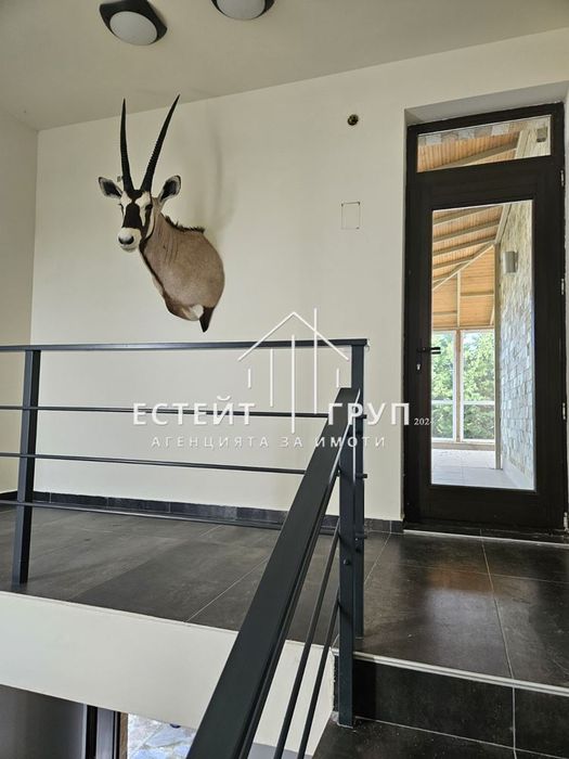 Продава се Къща в с. Топола, Област Добрич - 300 кв.м за 867 €/кв.м - Снимка #12