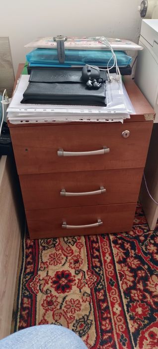 Шкаф с тумбой для дома