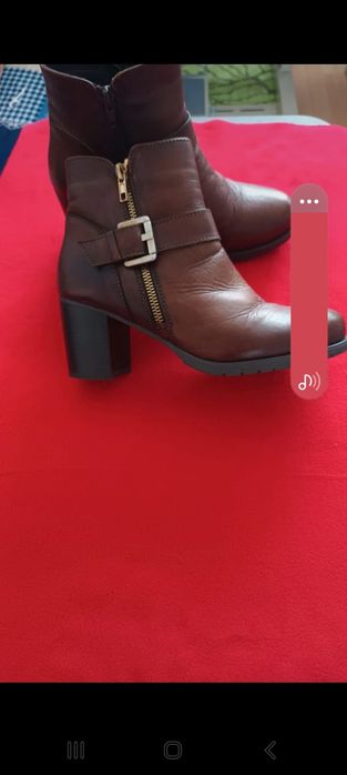 Cizmulite din piele naturala