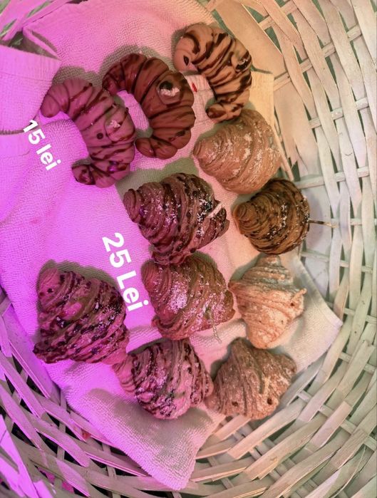 Lumanare handmade - croissant ( pret / buc)