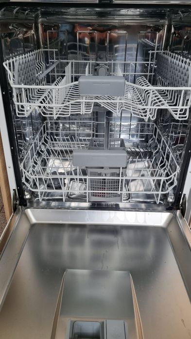 Съдомиялна SHARP