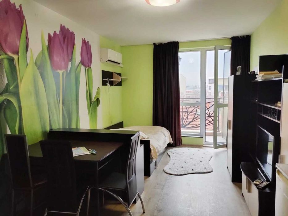 Дава се под наем Едностаен апартамент в Пловдив, Младежки Хълм - 38 кв.м за 185 € - Снимка #1