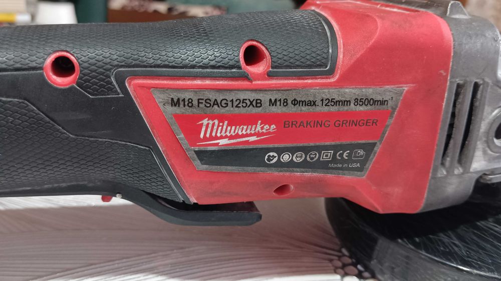 Акумулаторен ъглошлайф Милуоки M 18B5/Milwaukee/