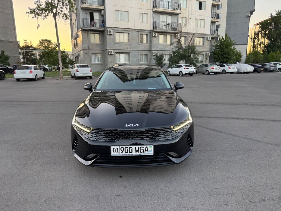Kia k5 черный цвет