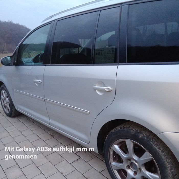 Masina marca VW Touran