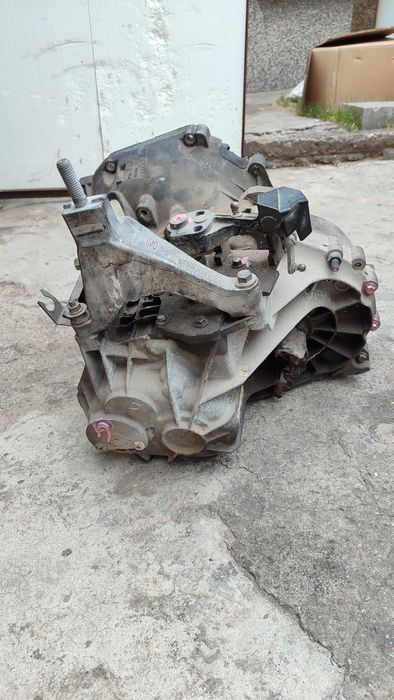 5 степенна ръчна скоростна кутия за Ford Mondeo mk3 2.0 tdci