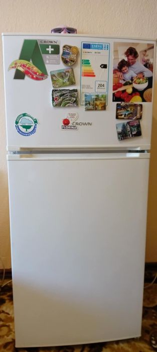 Хладилник с камера Crown GN 2303