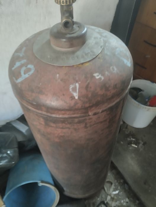 Продам печку газовую