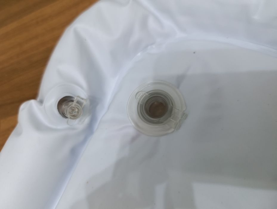 Salteluță cu apă Montessori pentru bebeluși – Alb-Negru contrastant, i