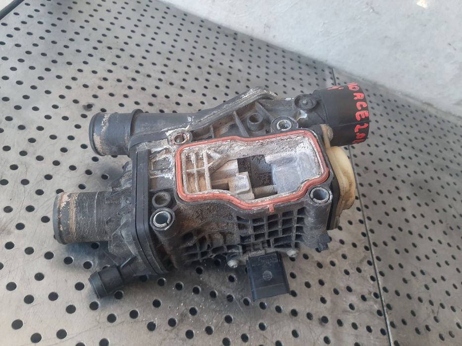 carcasa termostat  2.0 d toyota proace fiat scudo euro 6 2019  9804160380