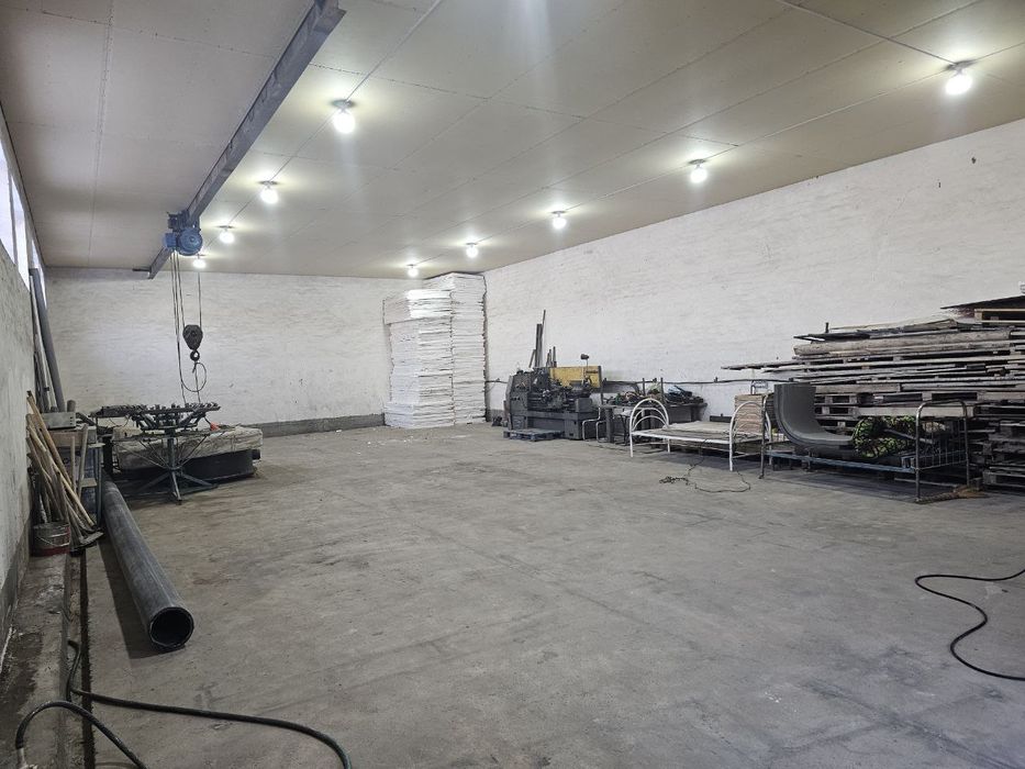 Arenda Erkinda ZangioOtada 200kv sklad  qsa boladi 15kv