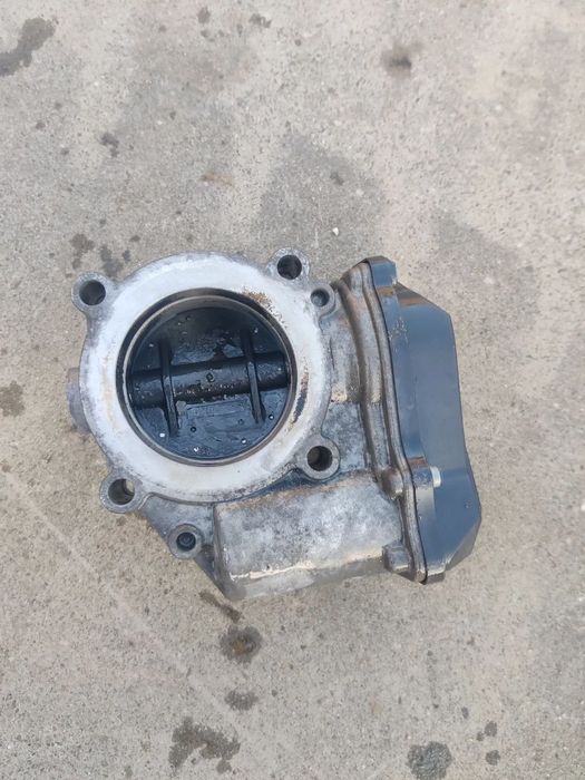 Clapeta acceleratie Seat Exeo A4 A5 Q5 Golf Passat Octavia 1.8 2.0 TSI TFSI 06F133062Q