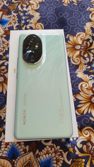 Honor 200 pro  hotira 512 12