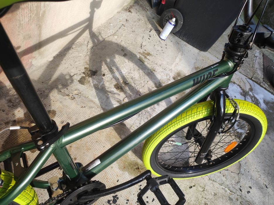 Bicicletă BMX Wipe 500 20" verde