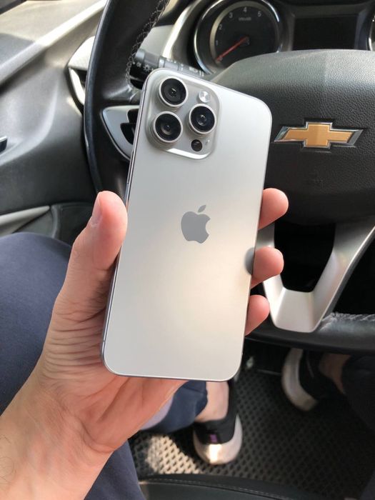 Iphone 15pro max 256gb Titan