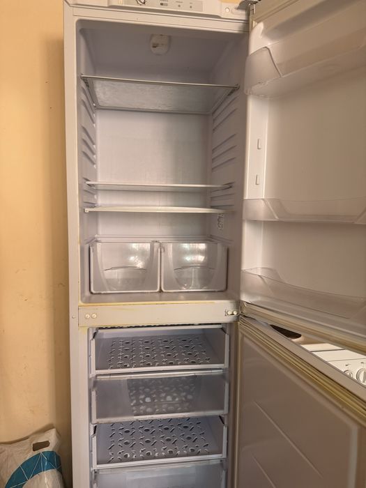 Холодельник Бриюса