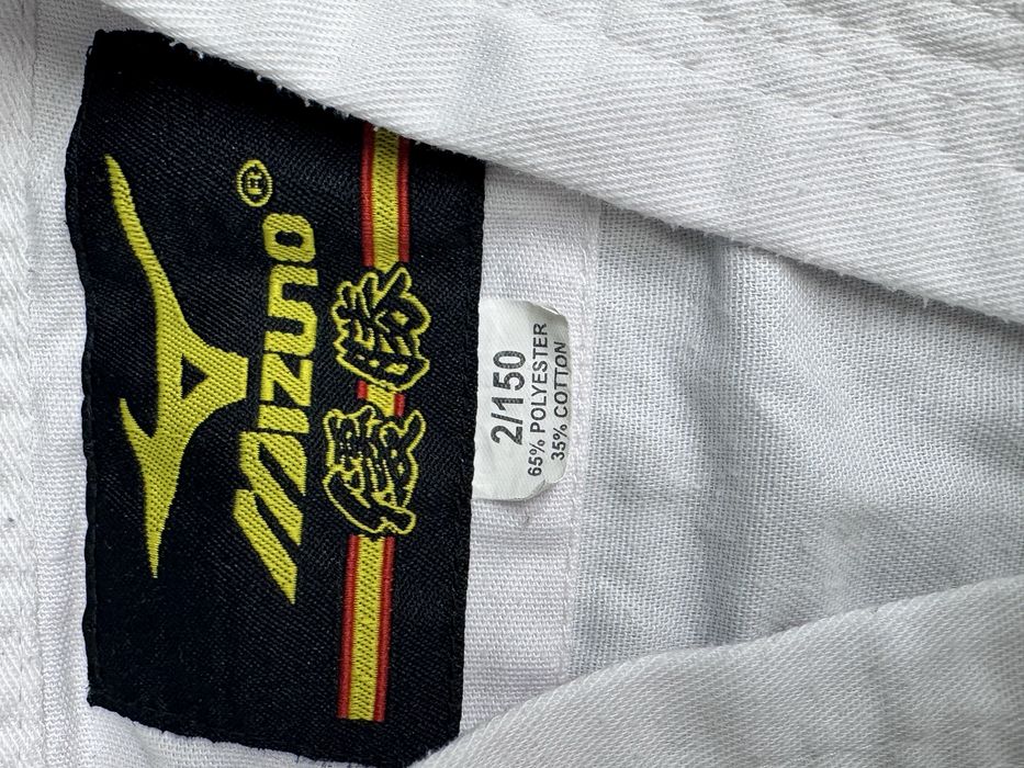 Продам кимано. Размер 150 на 9-11 лет