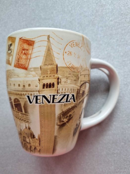 чаша за кафе или чай, с лъжичка