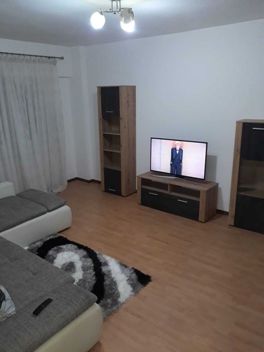 Garsonieră de închiriat