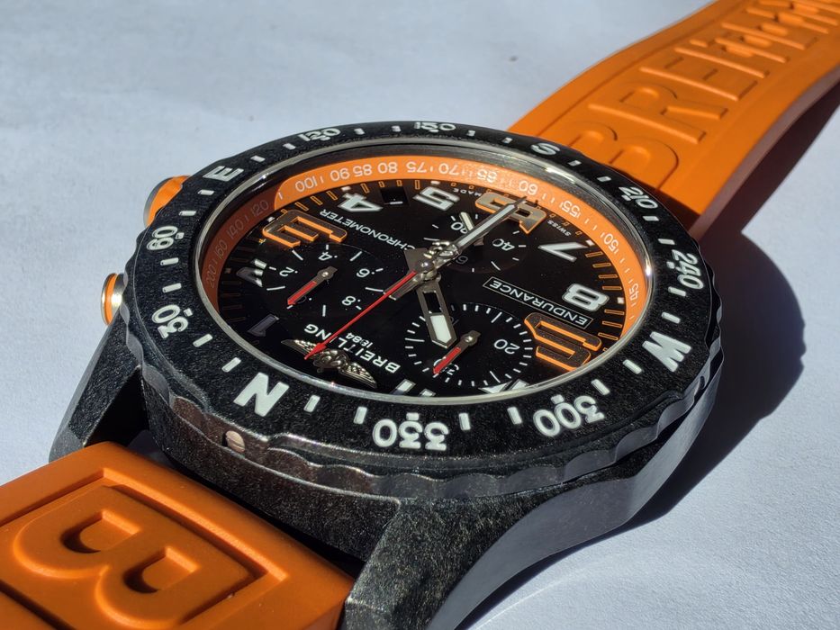 Breitling Endurance Pro 44мм