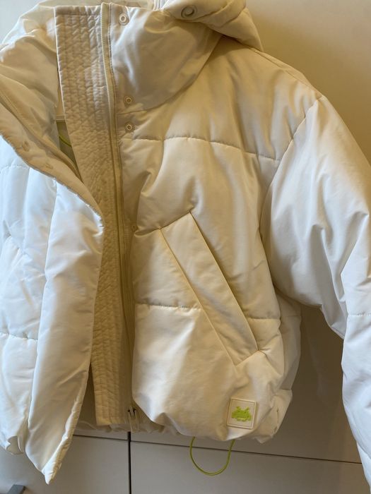 Дамско зимно яке ZARA