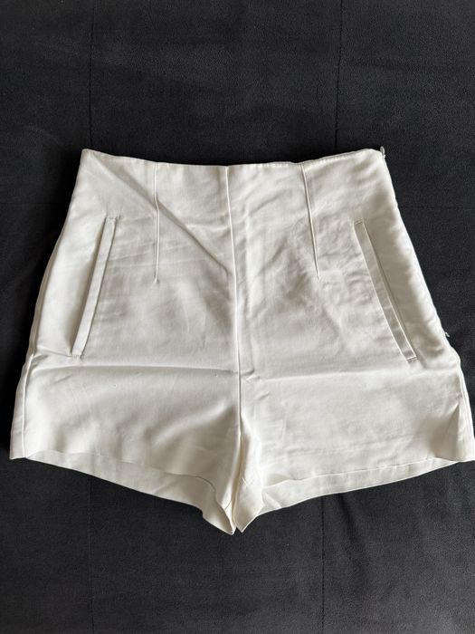 Бели къси панталони - Зара