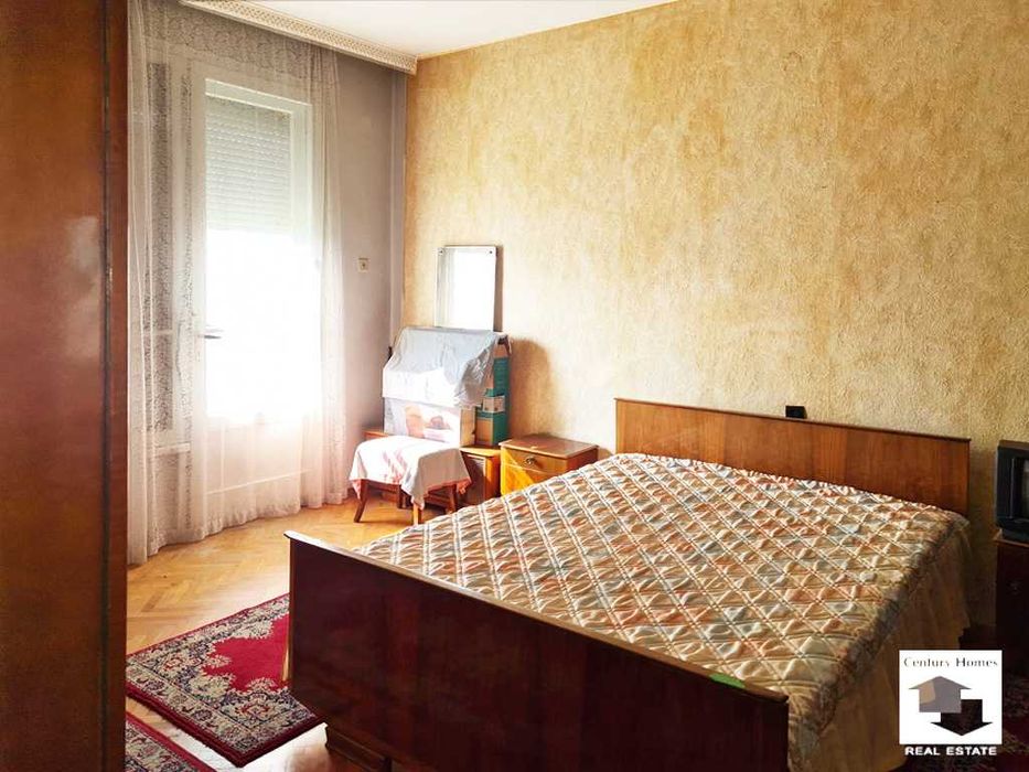 Продава се Етаж от къща в Велико Търново, Център - 125 кв.м за 1240 €/кв.м - Снимка #4