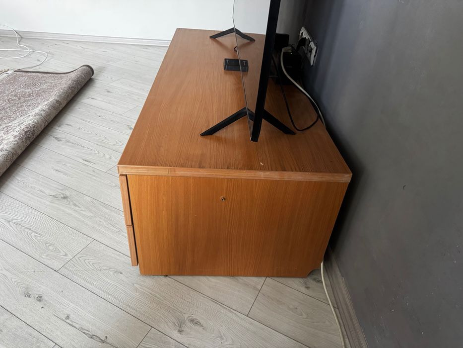 Тумба под телевизор