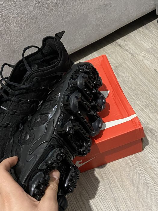 Nike Air VaporMax Plus Black [44]