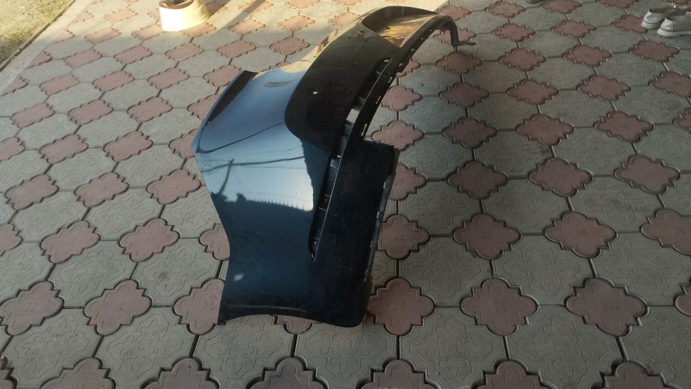 Продам бампер задний