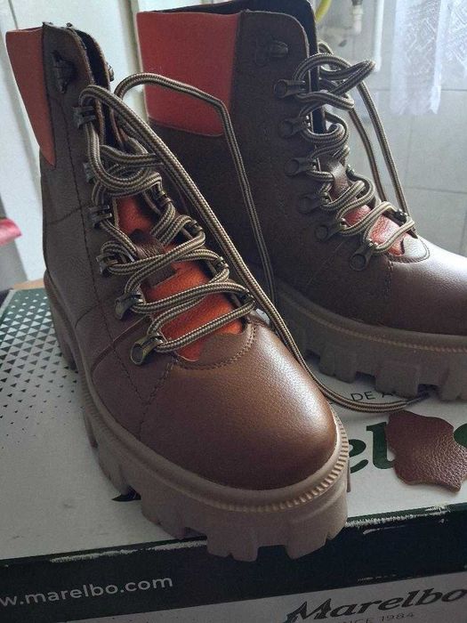 Ghete piele Marelbo